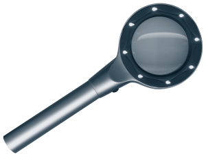 Illuminated Aluminium Magnifier
<br/><br/>
8 white LEDs inclding batteries. 2,5 x magnification. Lens made of optic glass. Diameter 55 mm
Illumination adjustable in two settings (4/8LEDs). Comes in padded case.