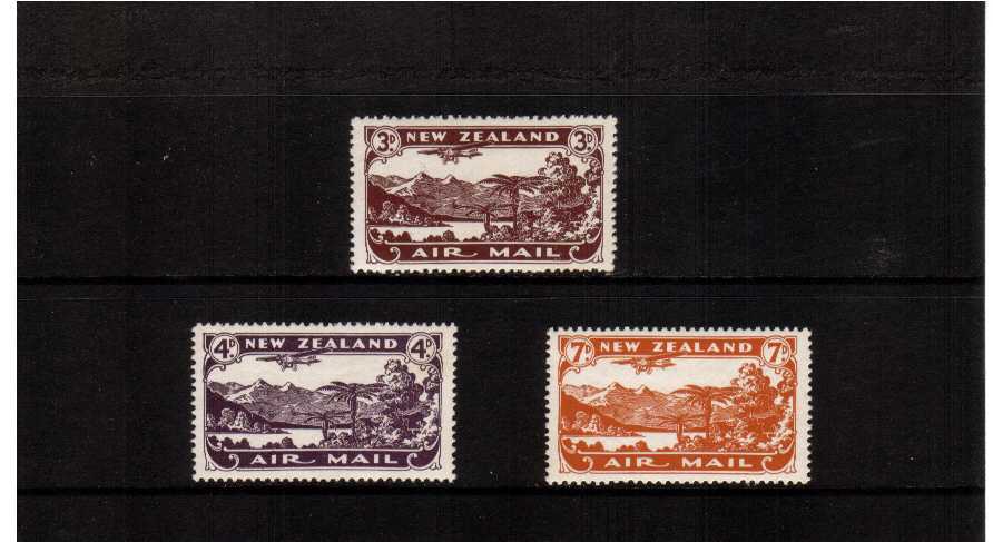 airmail issue fine lightly mounted mint set of 3