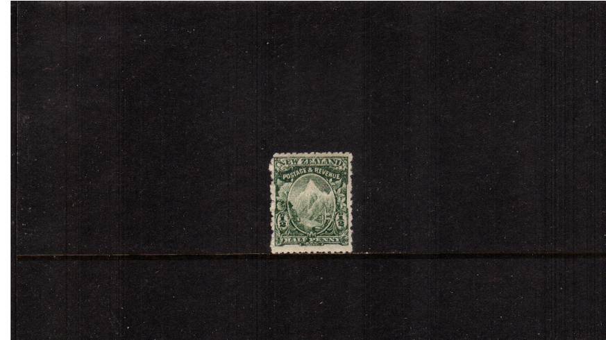 d Green - Watermark ''Single'' NZ - Perforation 14x11<br/> 
A good lightly mounted mint single with the usual rough perforations. SG Cat 30.00 

<br/><b>QSQ</b>