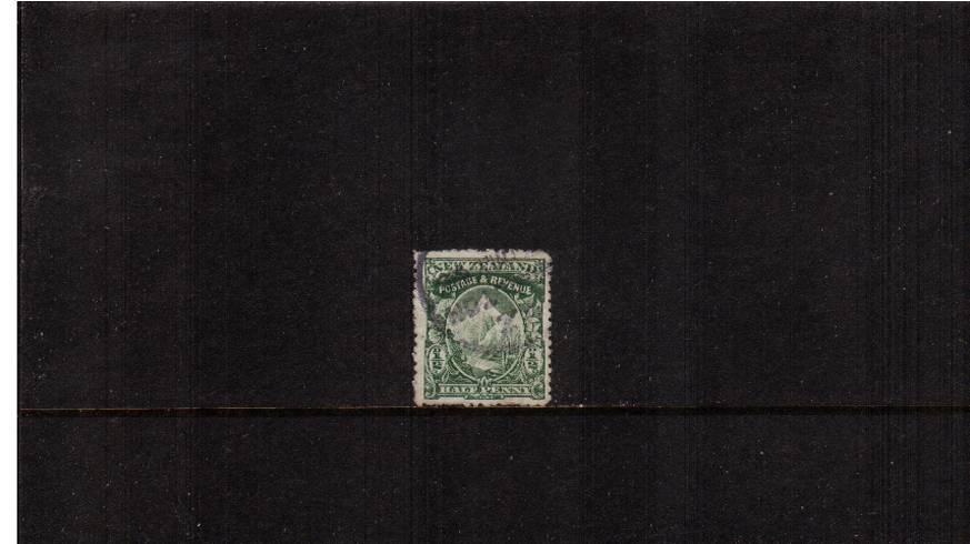 d Green - Watermark ''Single'' NZ - Perforation ''mixed perfs''<br/> 
A gine used stamp. SG Cat 70


<br/><b>QSQ</b>