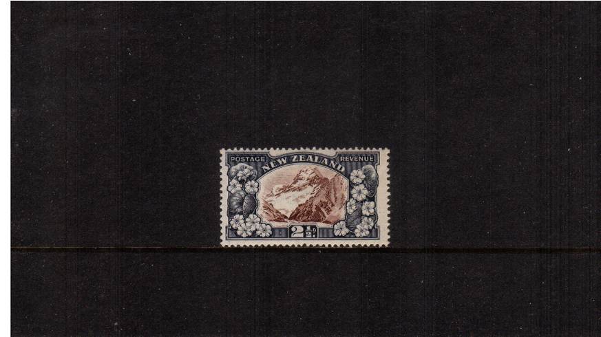2d Chocolate and Slate - Perforation 14<br/>
A fine lightly mounted mint single.
<br/><b>QSQ</b>