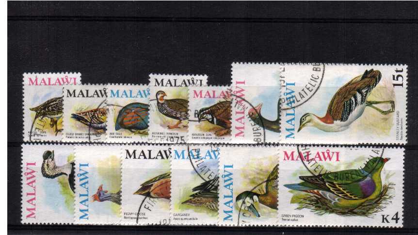 Birds set of thirteen superb fine used