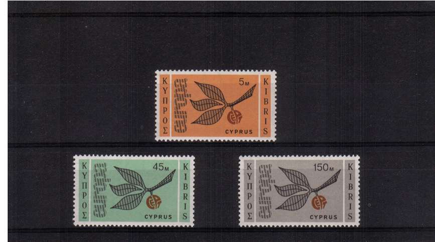 EUROPA ''Sprig'' set of three superb unmounted mint.
<br/><b>QQIG</b>