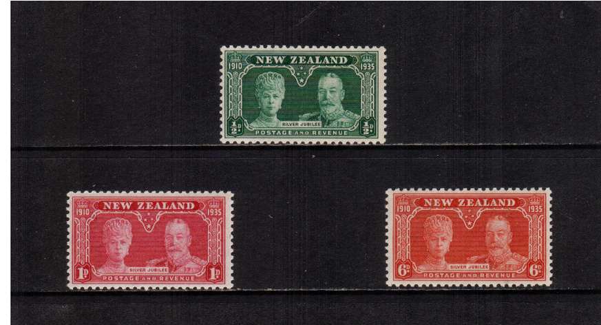 Silver Jubilee set of three superb unmounted mint.<br/><b>SEARCH CODE: 1935JUBILEE</b><br/><b>QQY</b>