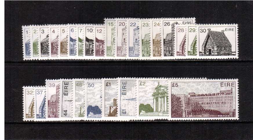 Architecture - Basic complete set of twenty-eight superb unmounted mint.