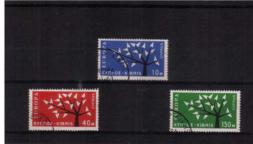 EUROPA ''Tree'' set of three superb unmounted mint.
