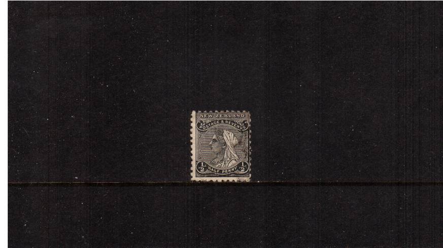 d Black  - Watermark NZ Star (7mm) - Perforation 11<br/>
A  lightly used single
<br/><b>QSQ</b>