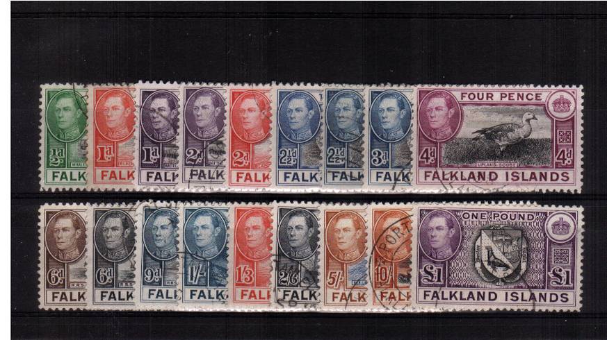 A superb fine used set of eighteen. SG Cat 225
<br/><b>UAU</b>