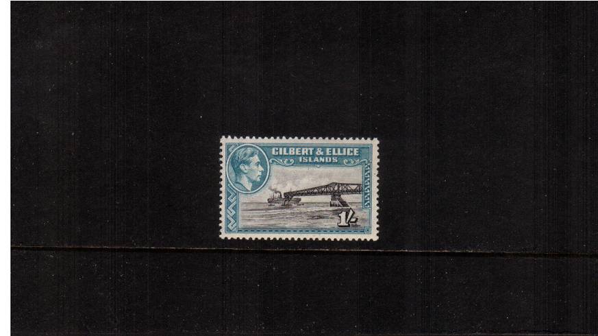 1/- Brownish Black and Turquoise-Green - Perforation 14<br/>
A superb unmounted mint single. SG Cat 38
<br/><b>UBU</b>